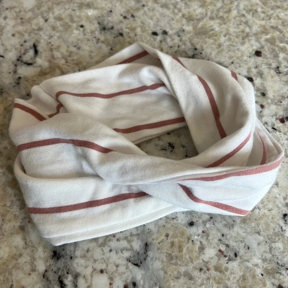 Lou Lou and company | newborn girls turban style headband